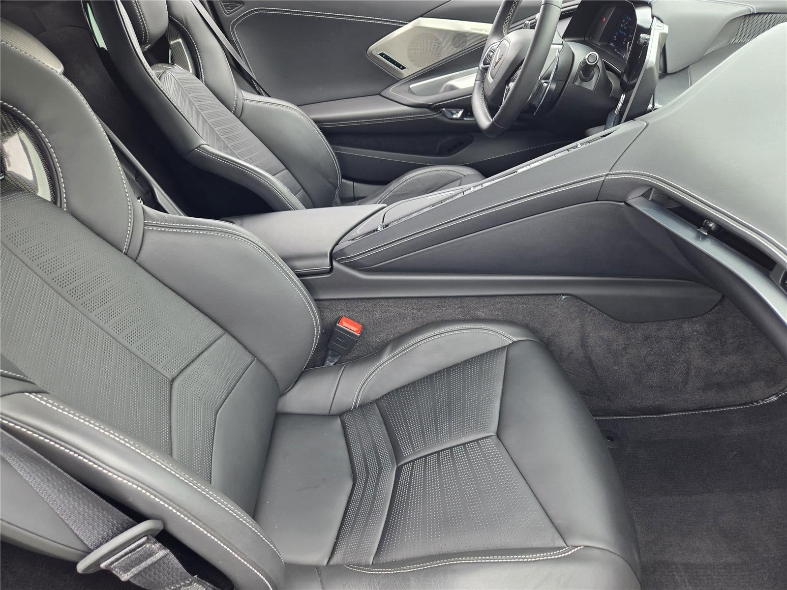2023 Chevrolet Corvette 2LT