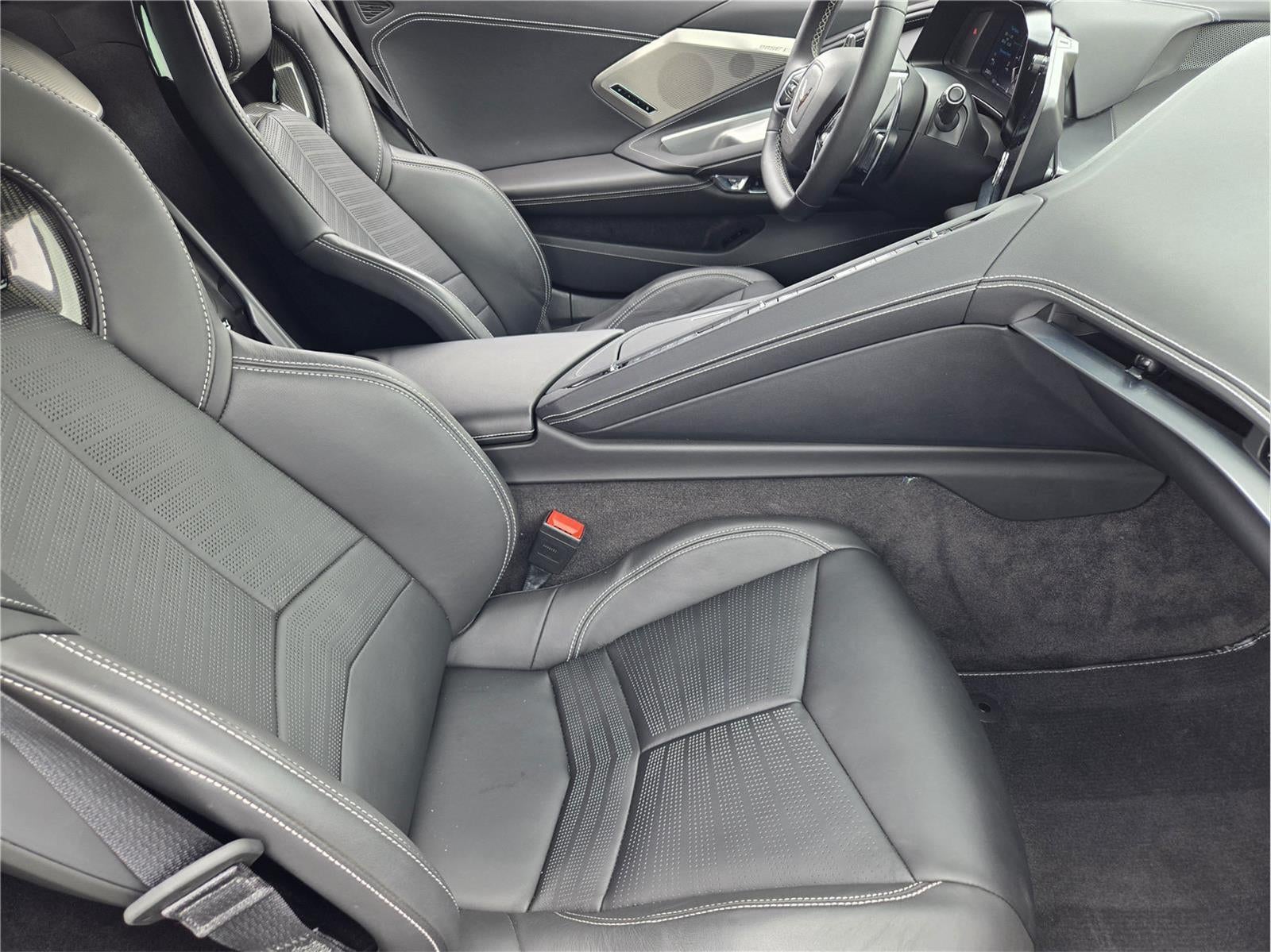 2023 Chevrolet Corvette 2LT