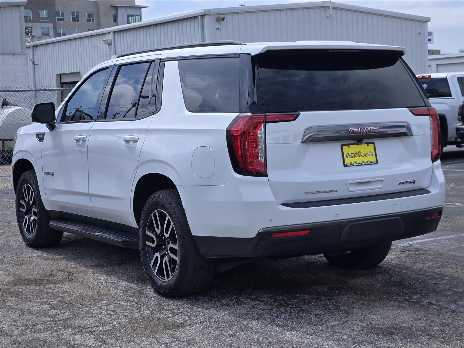2024 GMC Yukon AT4