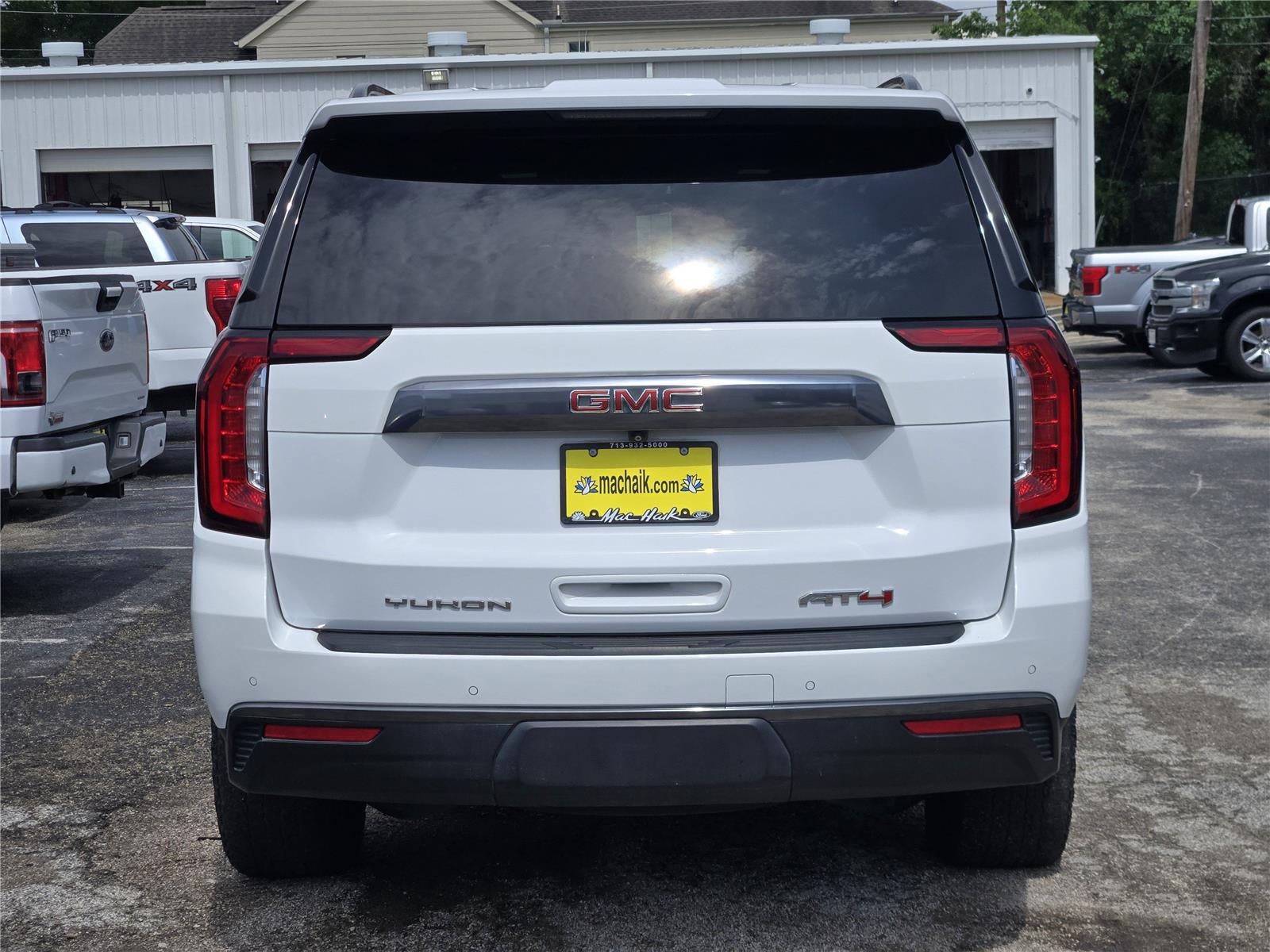 2024 GMC Yukon AT4