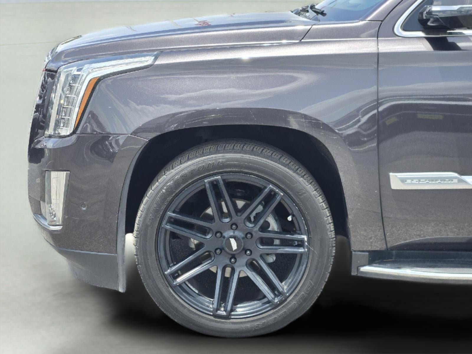 2018 Cadillac Escalade ESV Luxury