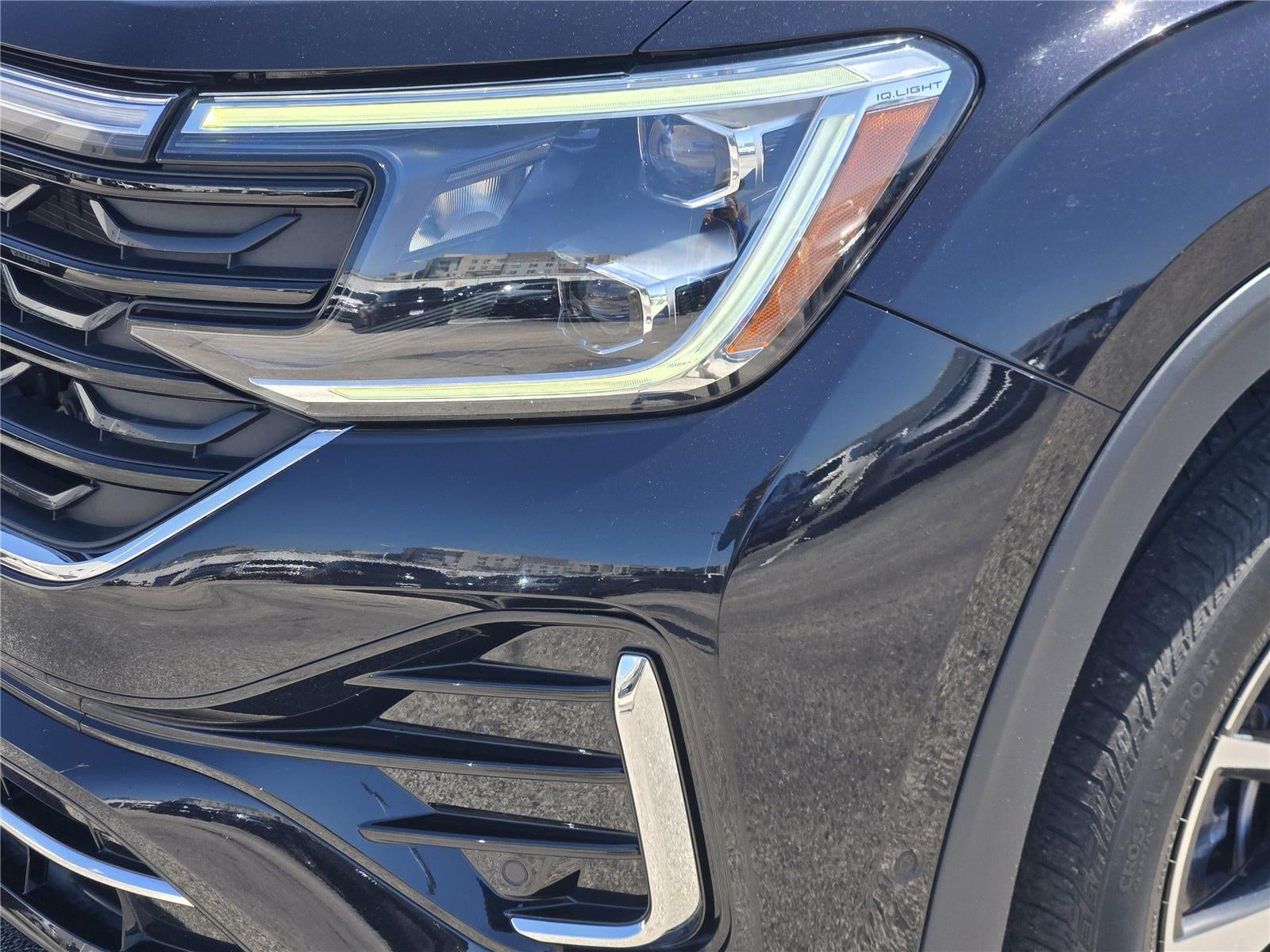 2024 Volkswagen Atlas 2.0T SEL Premium R-Line