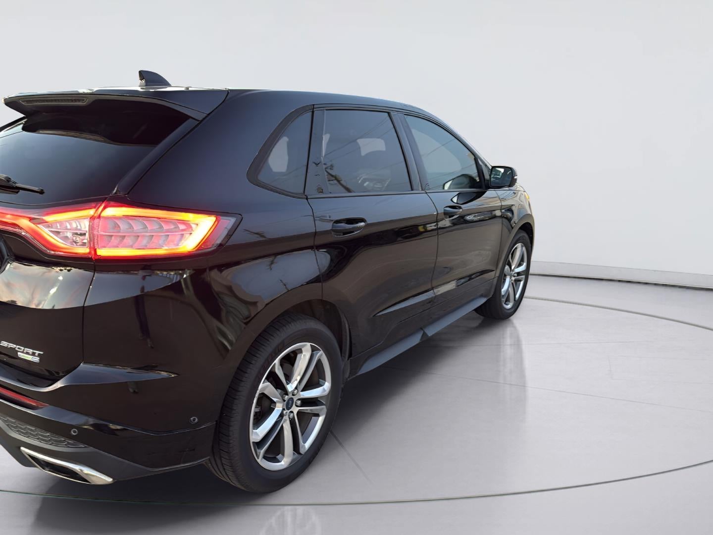 2016 Ford Edge Sport