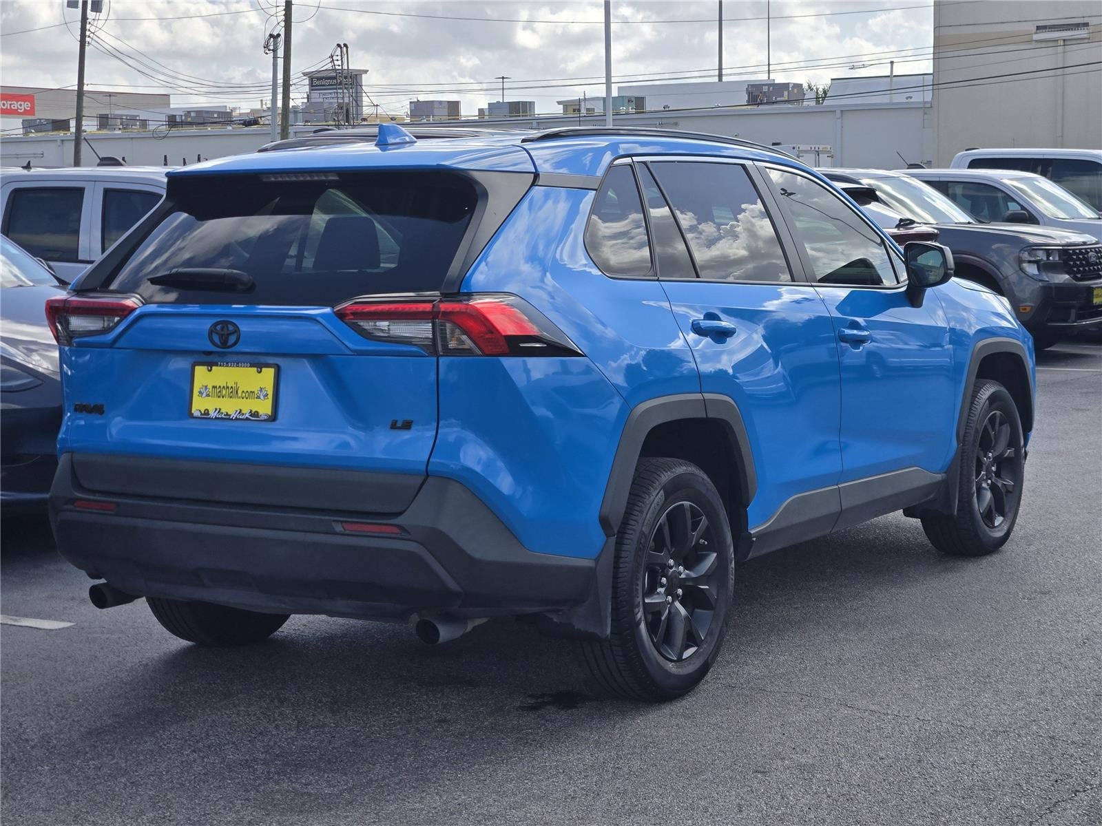 2021 Toyota RAV4 LE