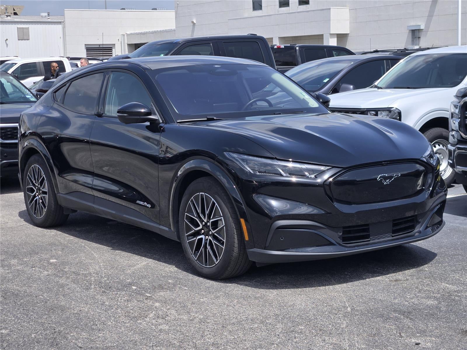 2025 Ford Mustang Mach-E Premium