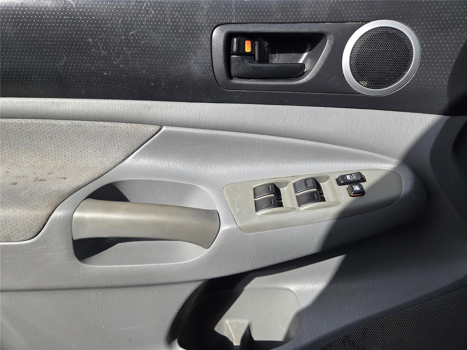 2010 Toyota Tacoma PreRunner V6