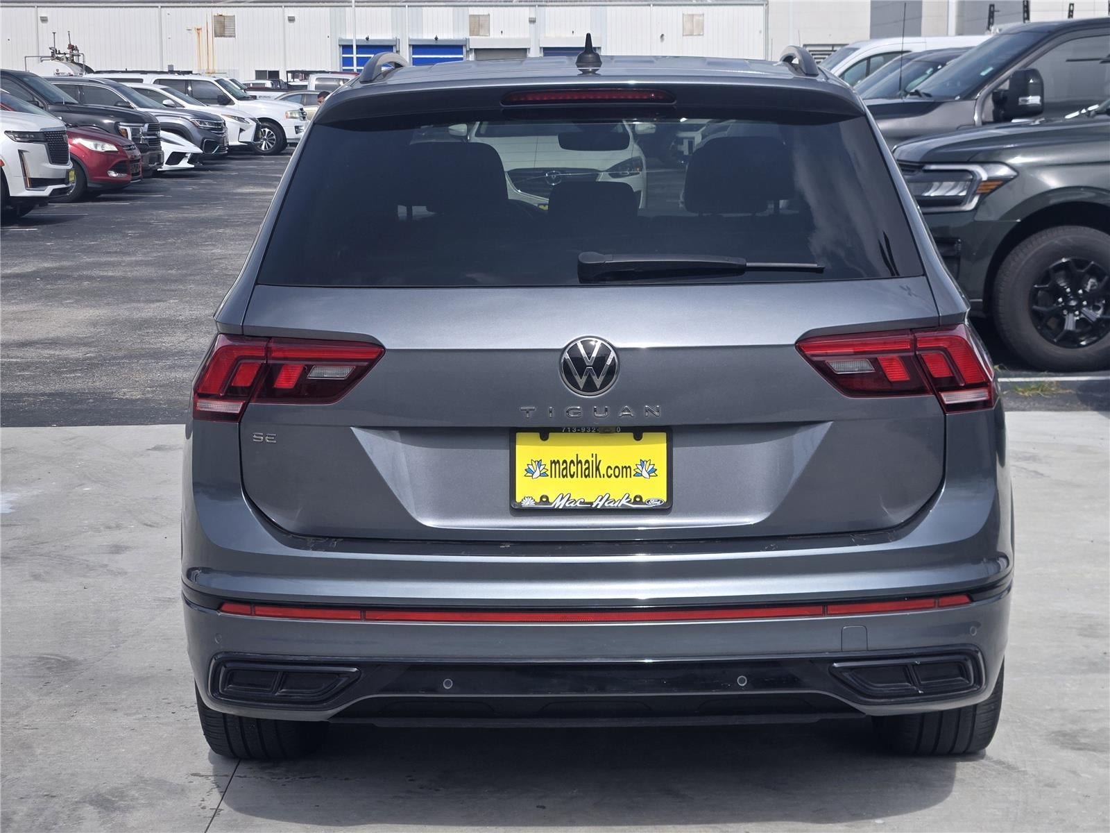 2023 Volkswagen Tiguan 2.0T SE R-Line Black