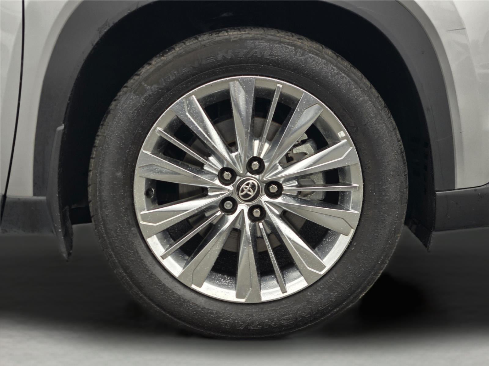 2024 Toyota HIGHLANDER Base