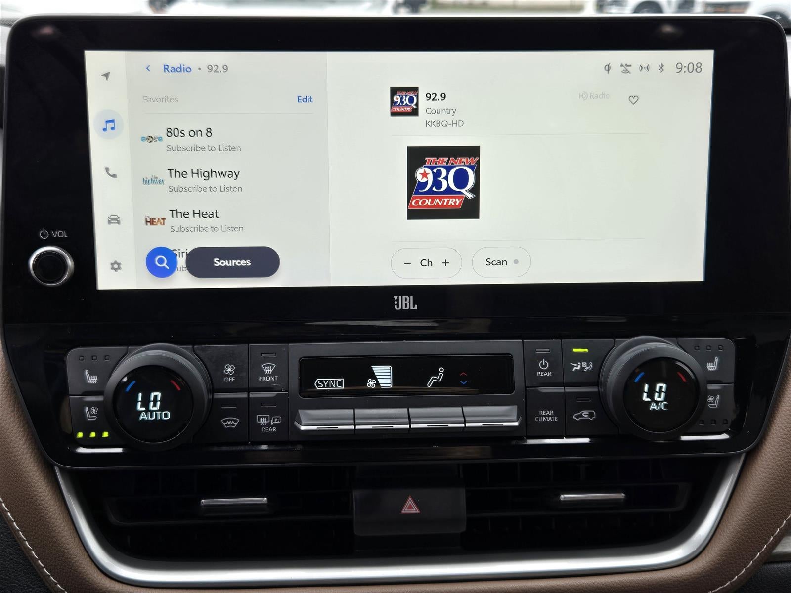 2024 Toyota HIGHLANDER Base