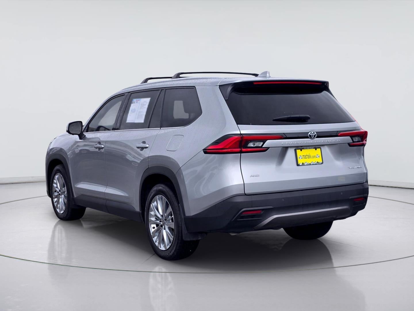 2024 Toyota HIGHLANDER Base