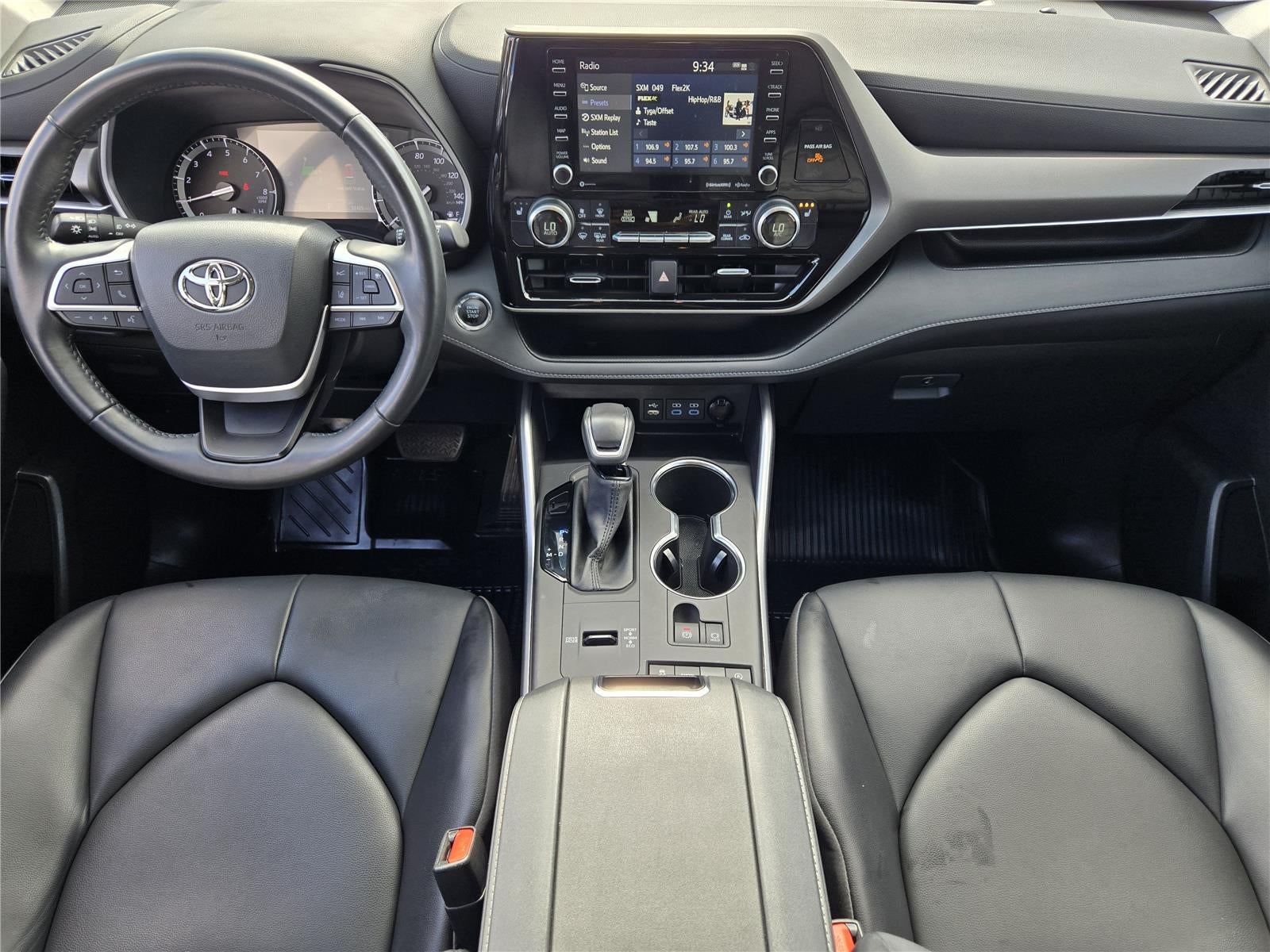2022 Toyota Highlander XLE