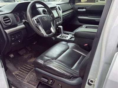 2014 Toyota Tundra Truck SR5