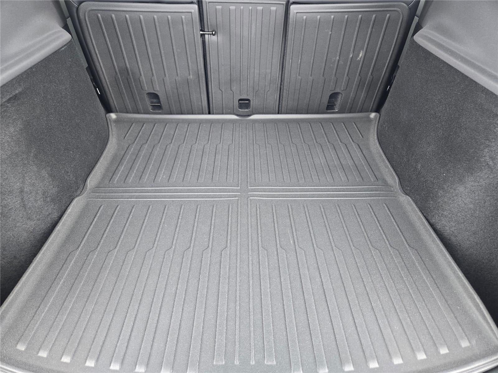 2026 Tesla Model Y Premium