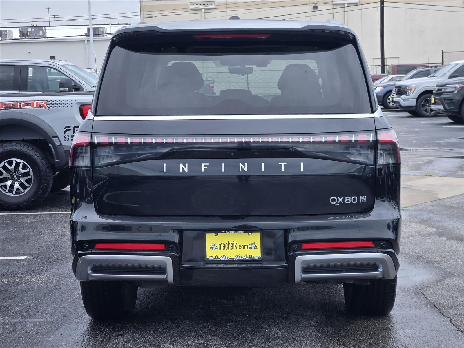 2025 INFINITI QX80 SENSORY