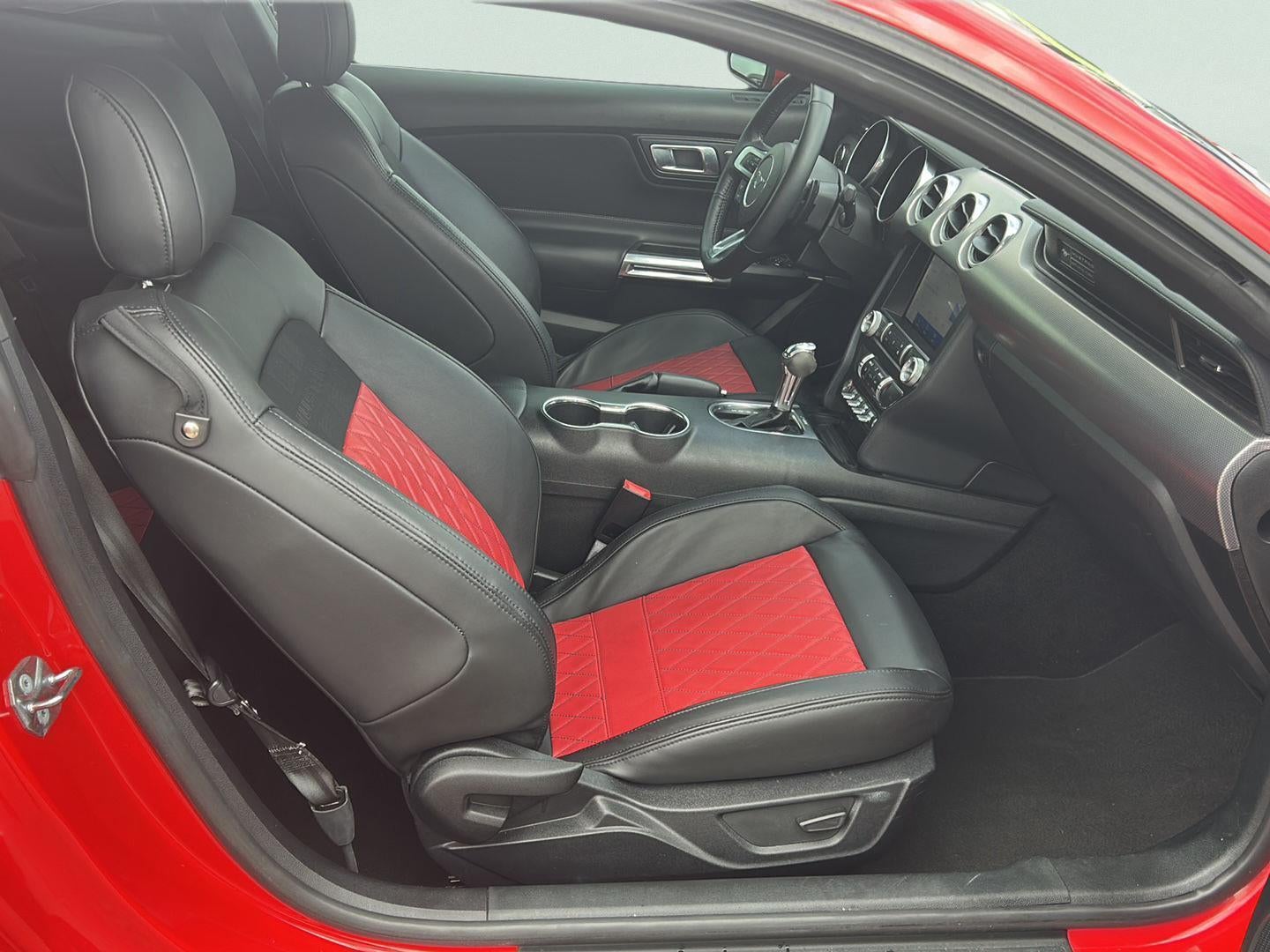 2020 Ford Mustang EcoBoost