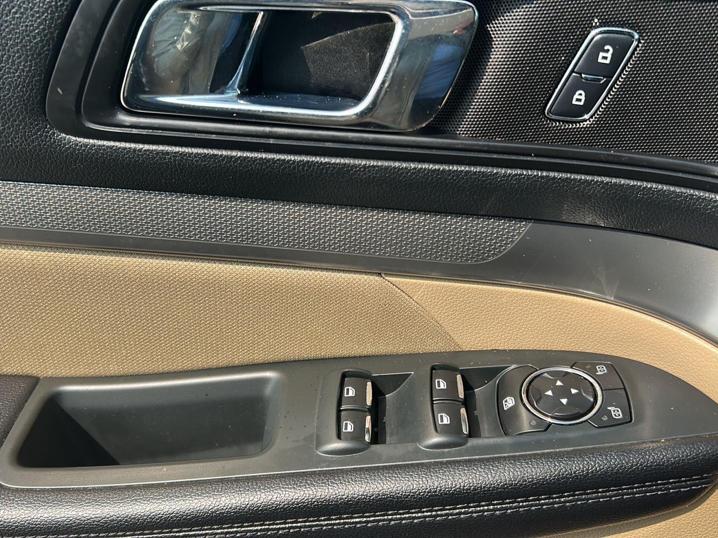 2017 Ford Explorer Base