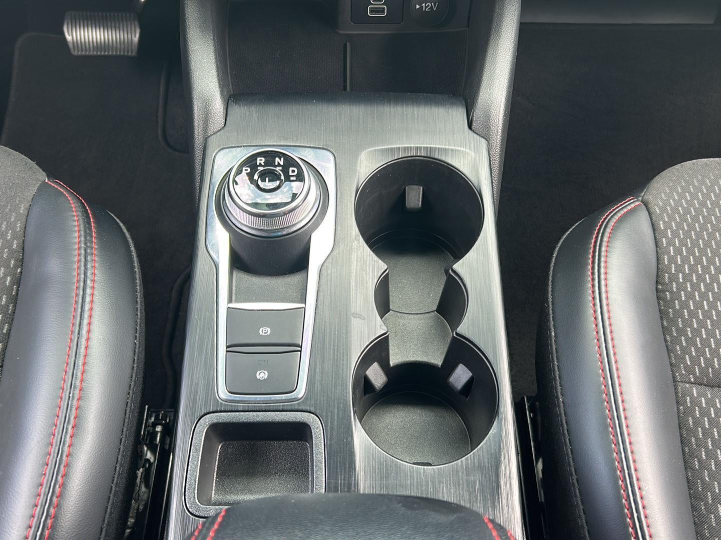 2025 Ford ESCAPE STLINE