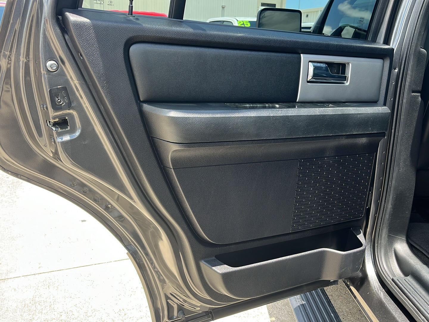 2017 Ford EXPEDITION LIMI