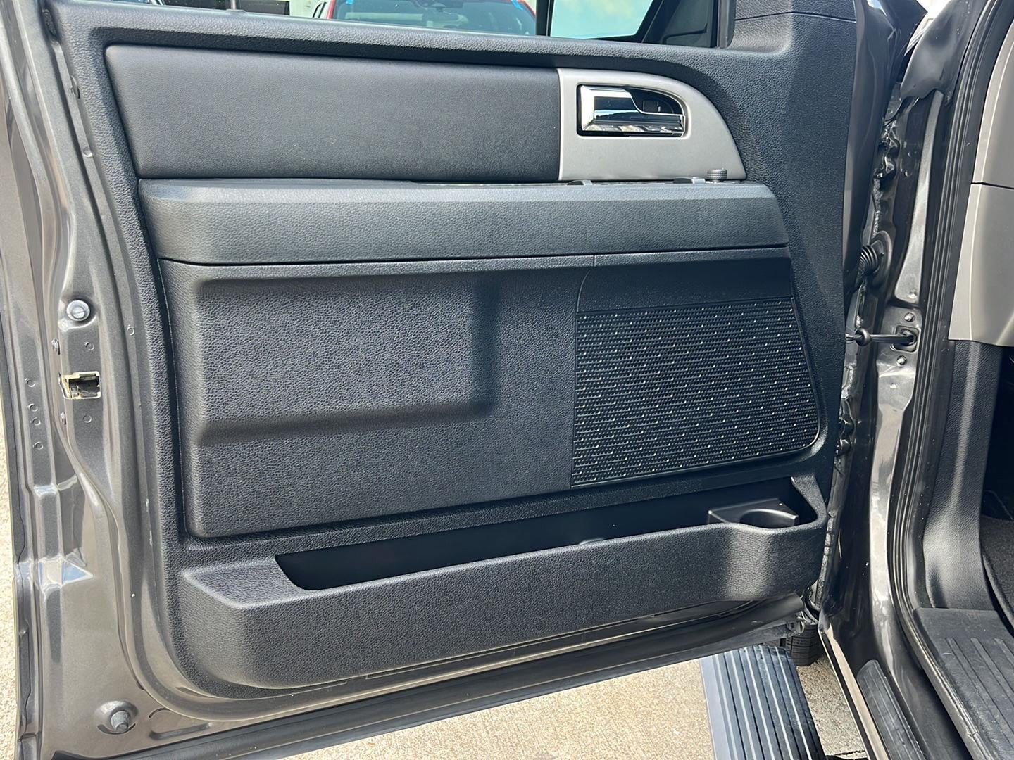2017 Ford EXPEDITION LIMI