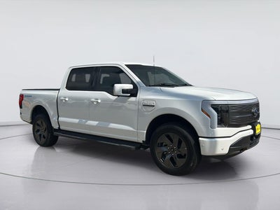 2023 Ford F-150 Lightning LARIAT
