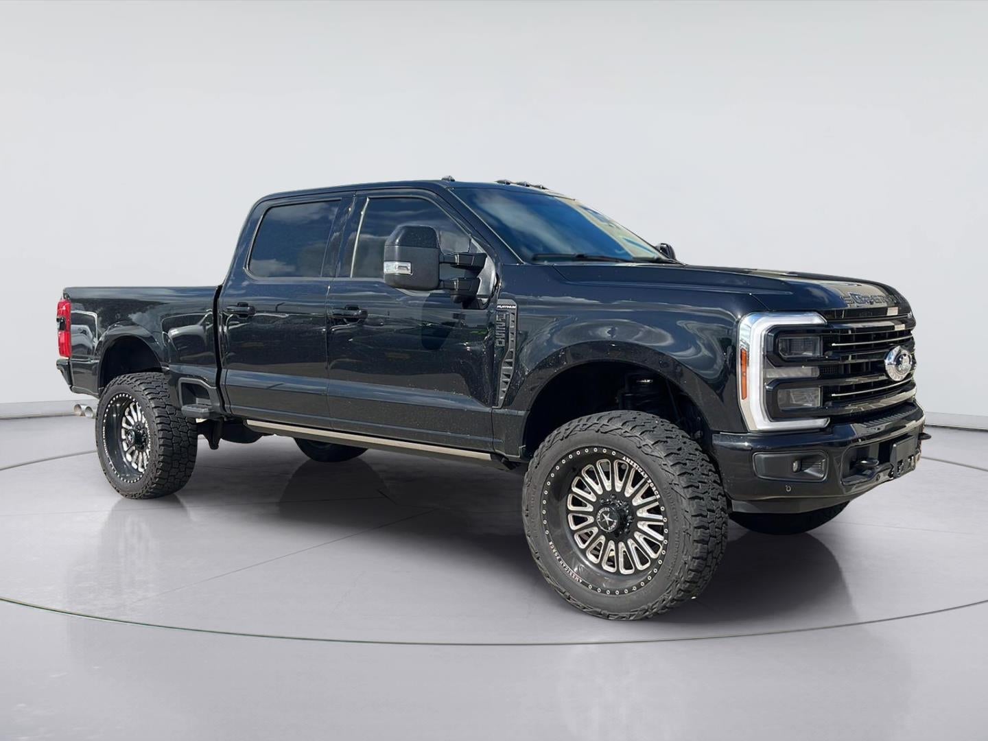 2025 Ford Super Duty F-250 Platinum