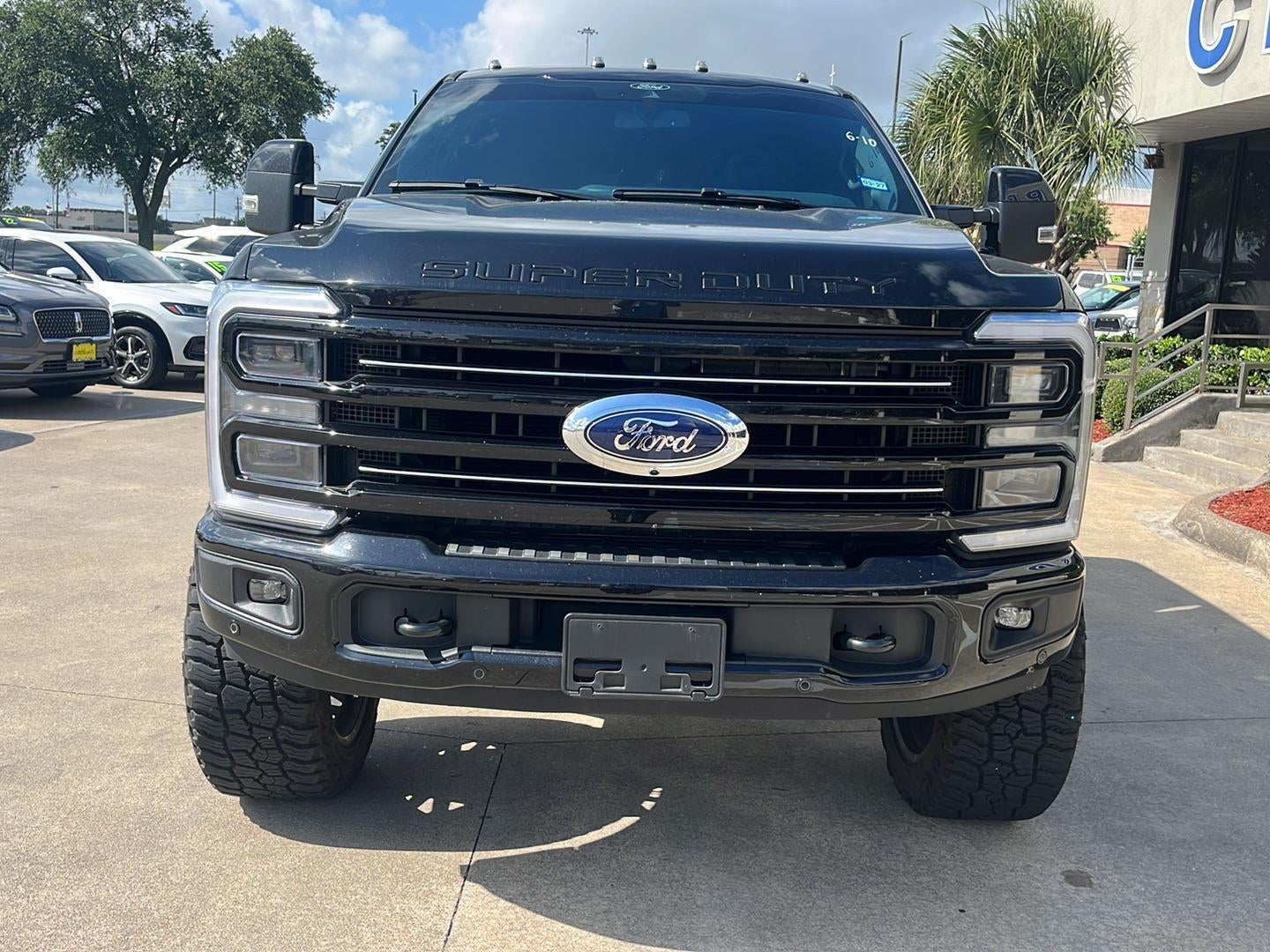2025 Ford Super Duty F-250 Platinum