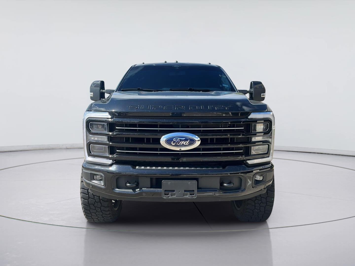 2025 Ford Super Duty F-250 Platinum