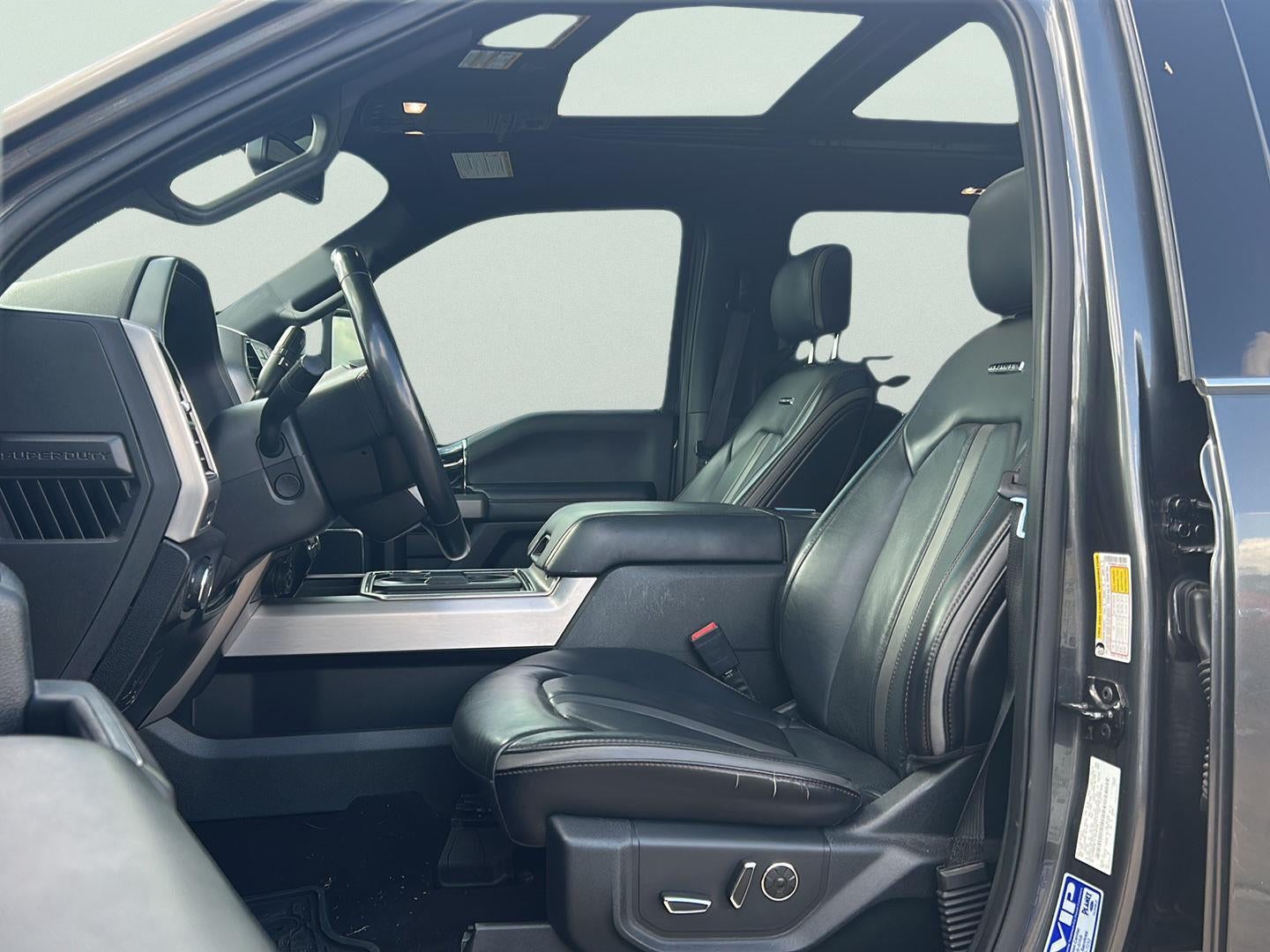 2020 Ford Super Duty F-250 Platinum