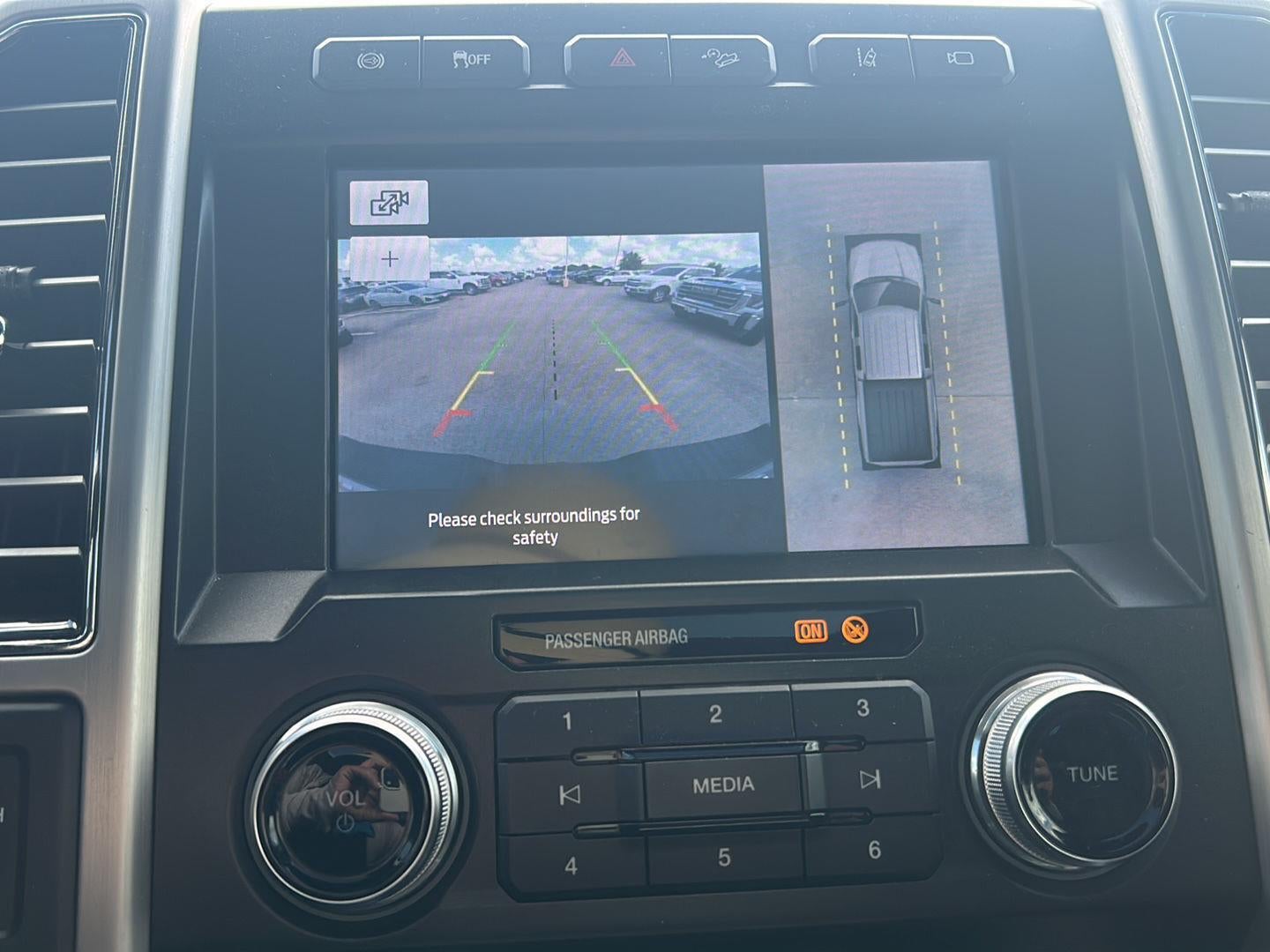 2020 Ford Super Duty F-250 Platinum