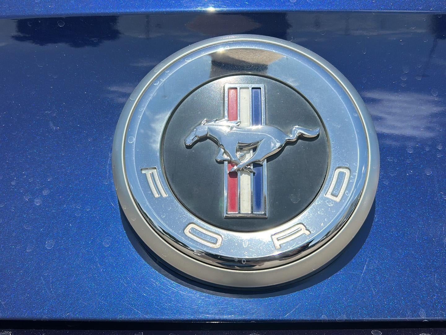 2011 Ford Mustang V6