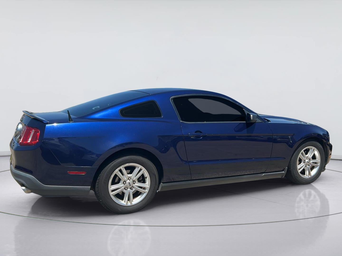 2011 Ford Mustang V6