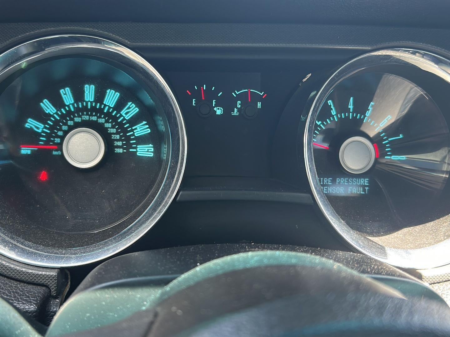 2011 Ford Mustang V6
