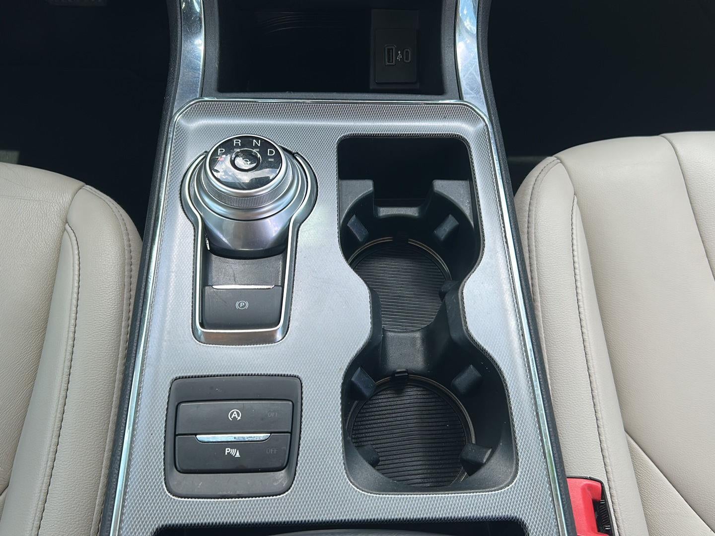 2021 Ford Edge Titanium