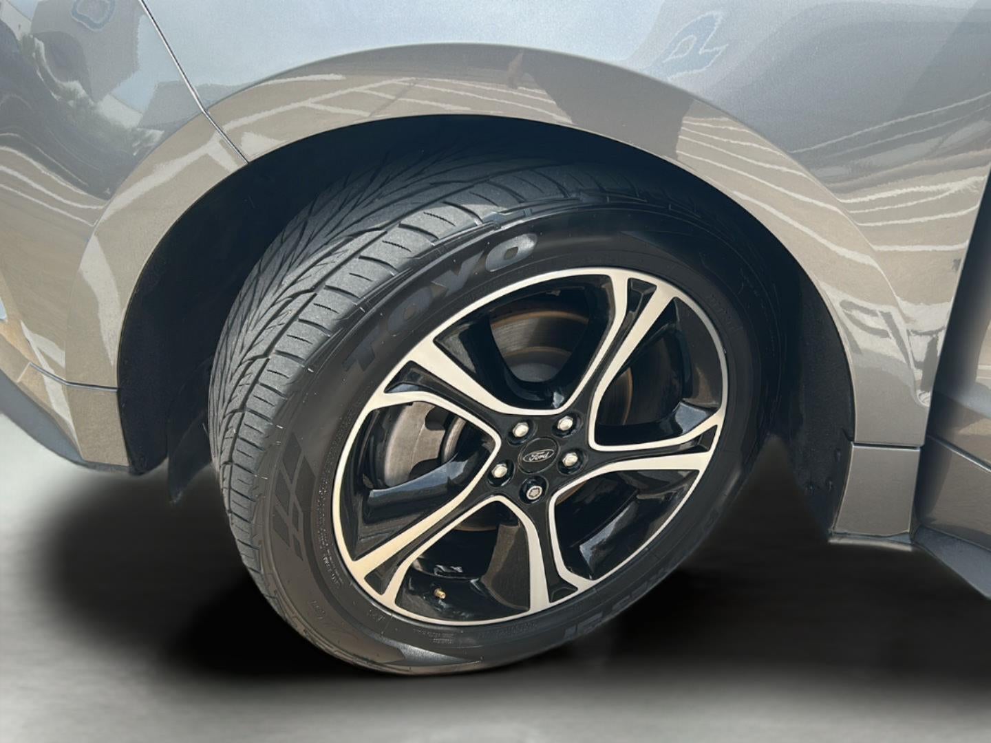 2023 Ford Edge ST