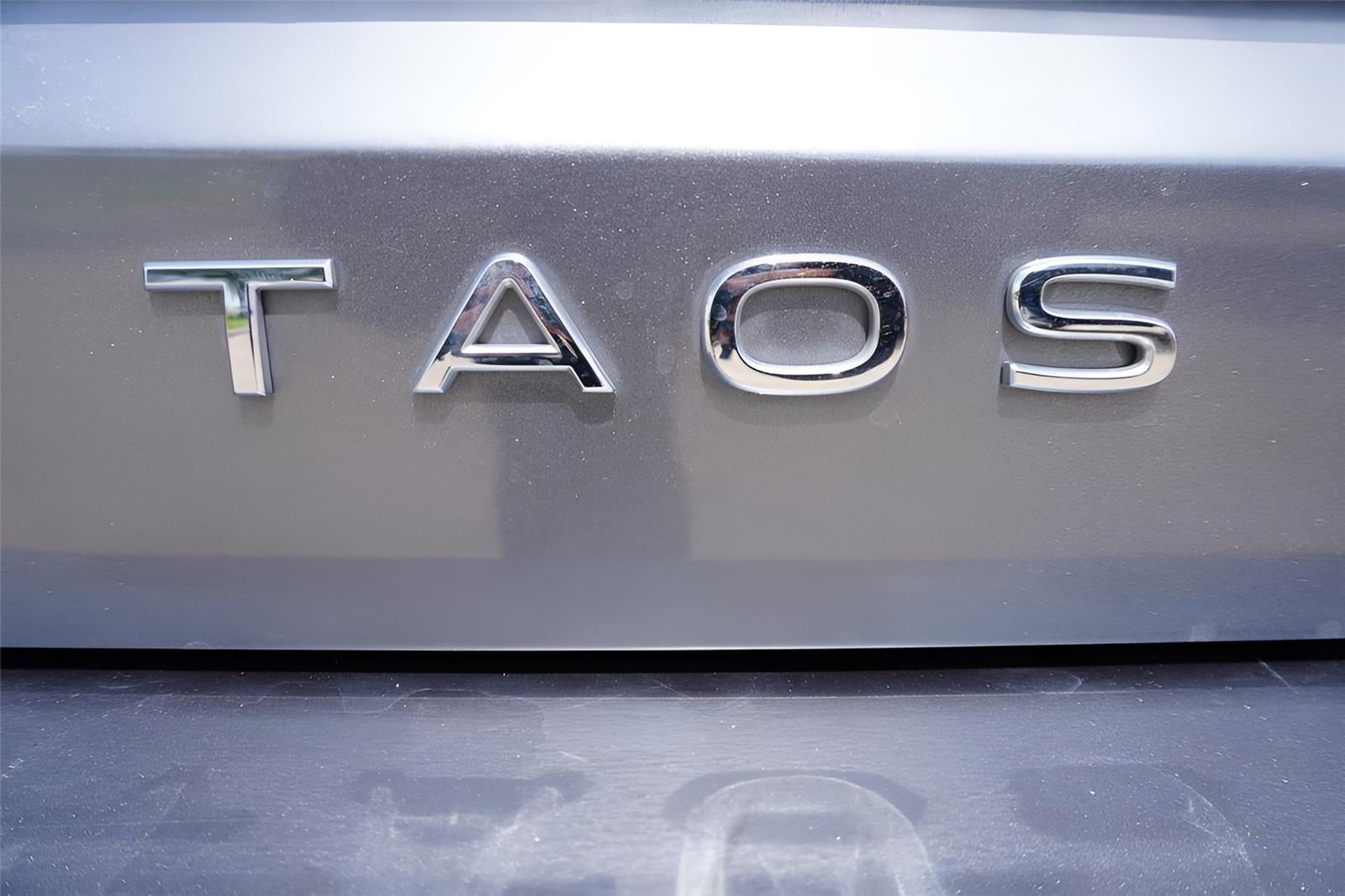 2024 Volkswagen TAOS Base