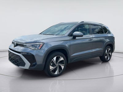 2025 Volkswagen Taos SE