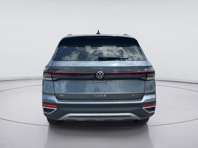 2025 Volkswagen Taos SE