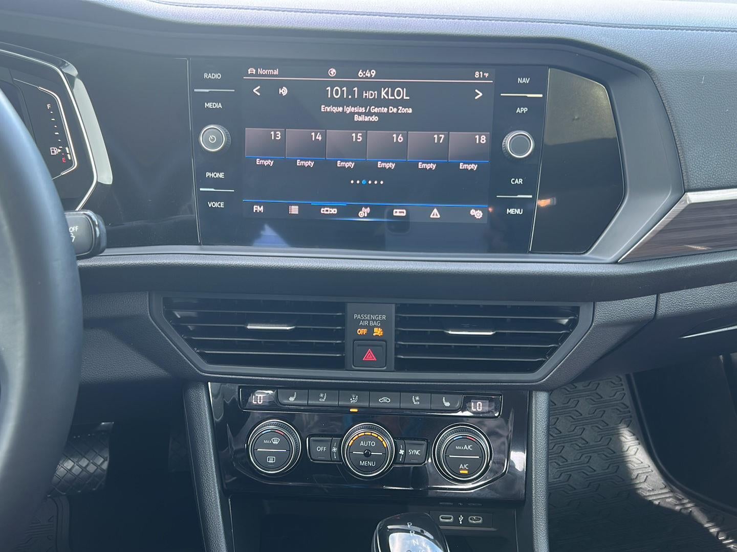 2024 Volkswagen Jetta SEL