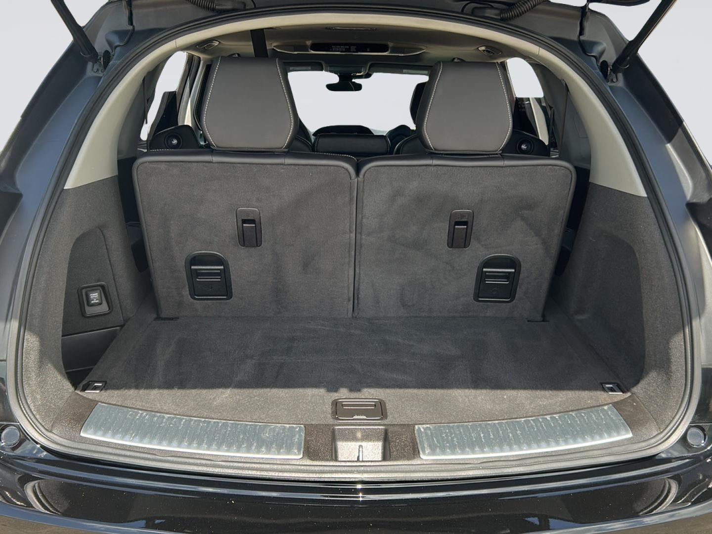 2018 Acura MDX w/Advance/Entertainment Pkg