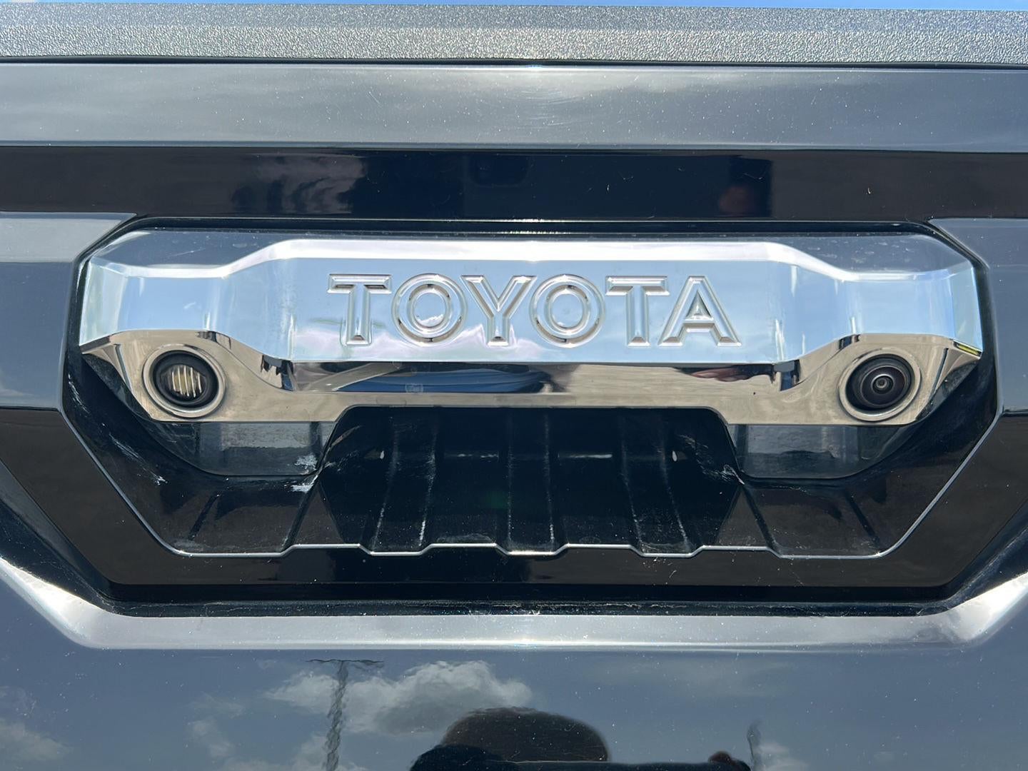 2024 Toyota Tundra Limited HV