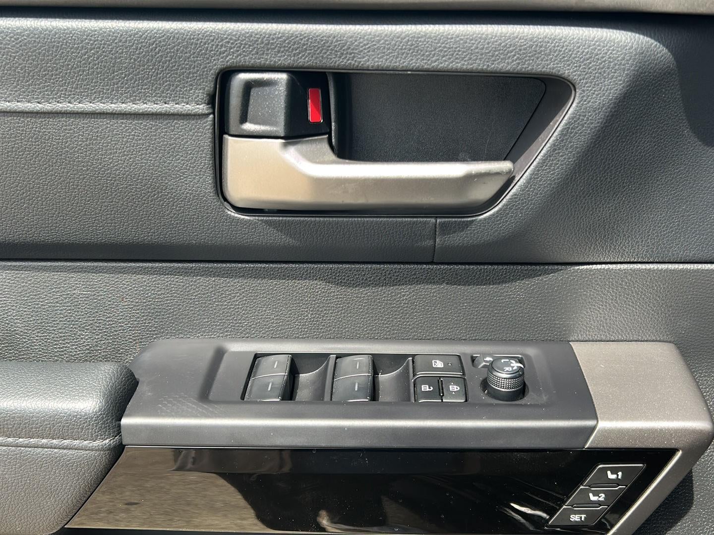 2024 Toyota Tundra Limited HV