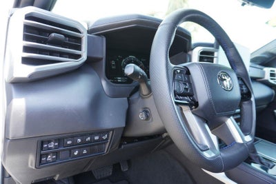 2023 Toyota Tundra Platinum HV