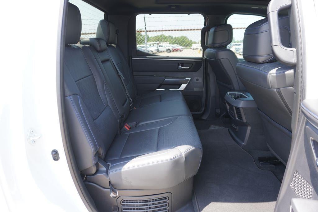 2023 Toyota Tundra Platinum HV
