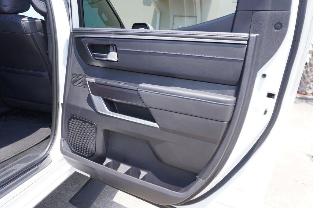 2023 Toyota Tundra Platinum HV