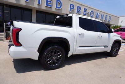 2023 Toyota Tundra Platinum HV