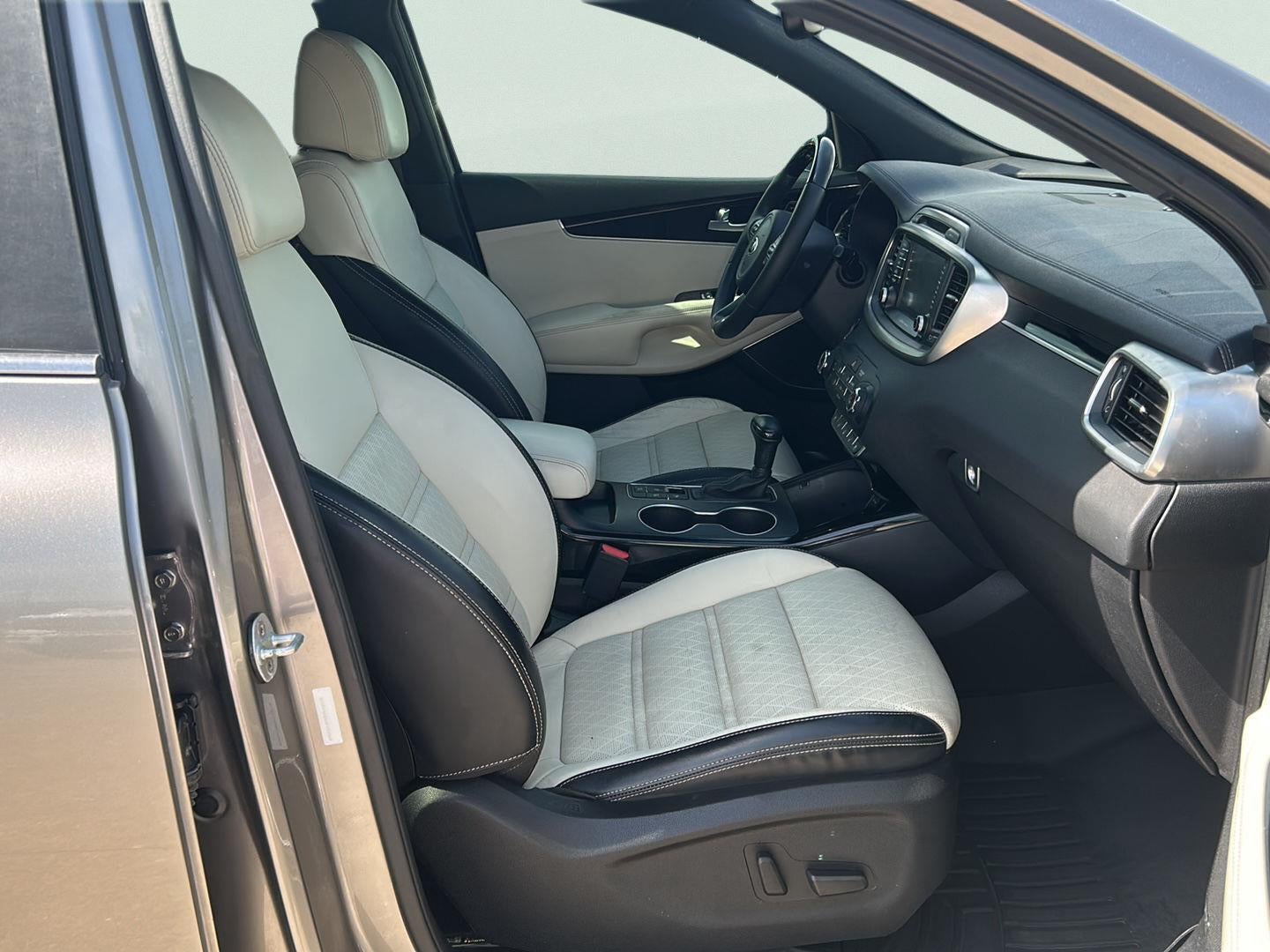 2017 Kia Sorento SX Limited V6