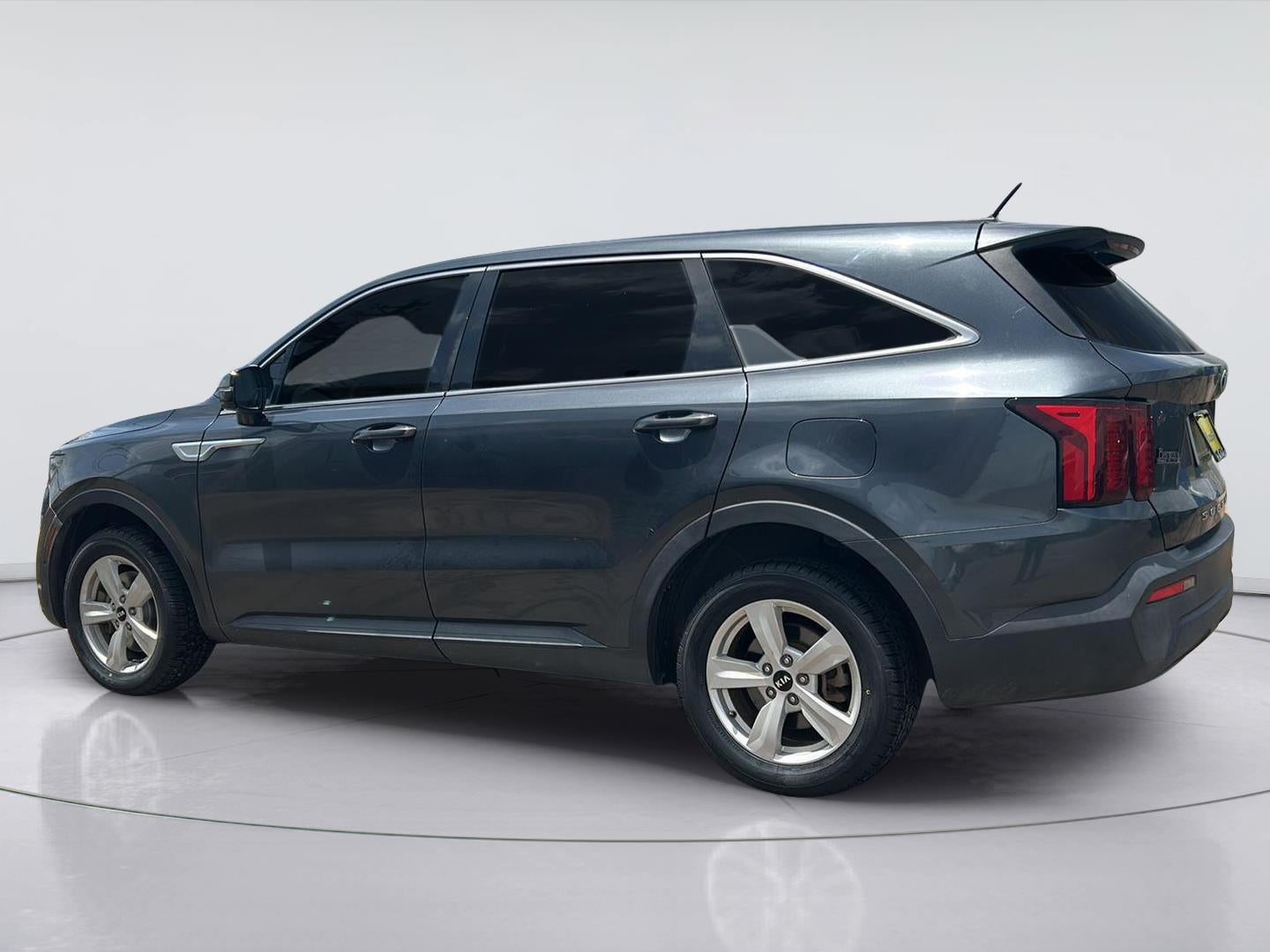 2021 Kia Sorento LX