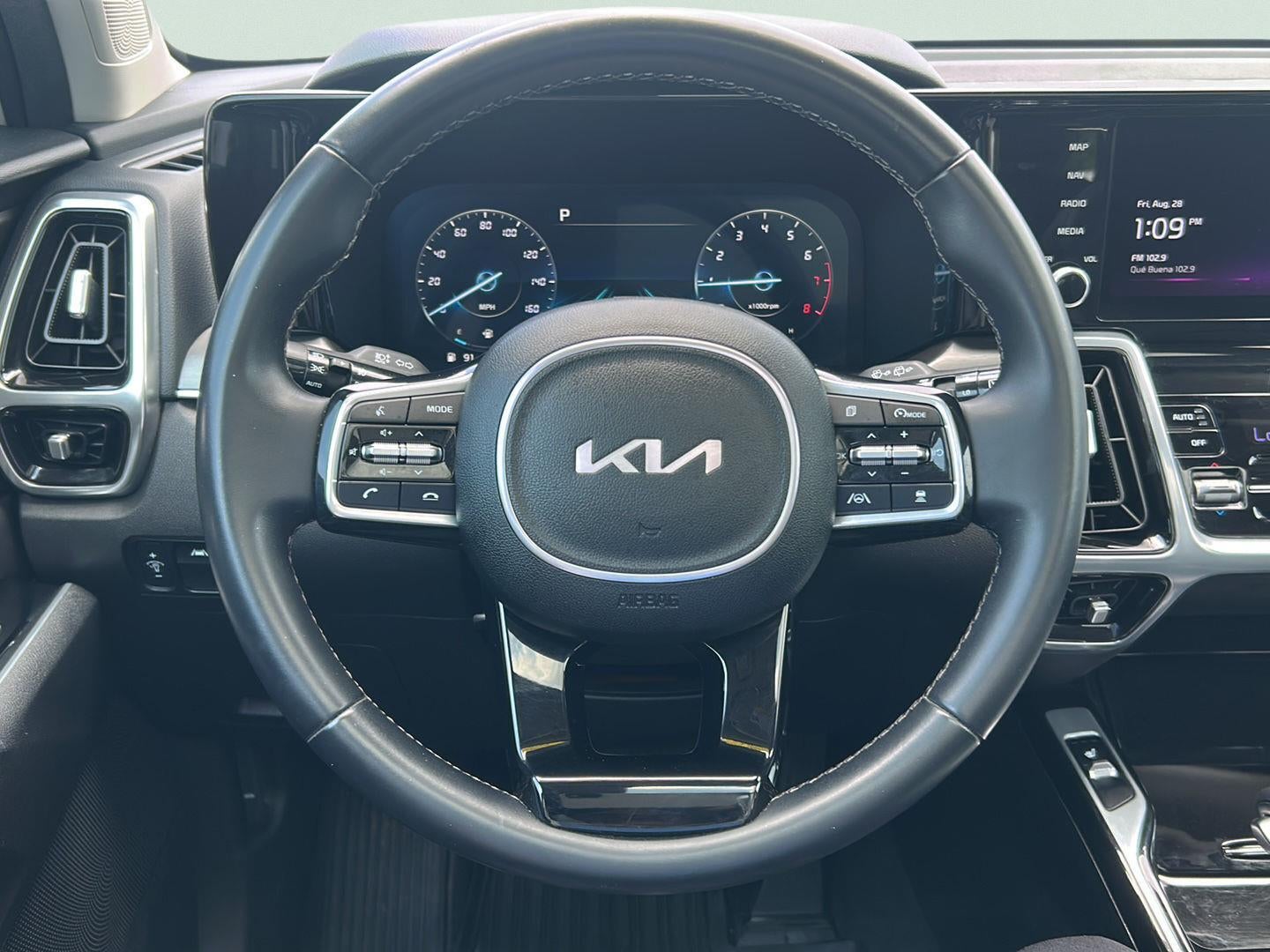 2023 Kia Sorento SX