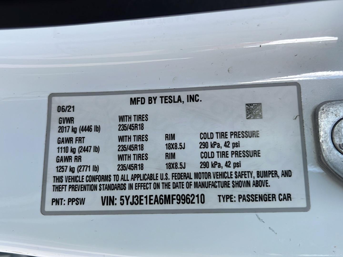 2021 Tesla Model 3 Standard Range Plus