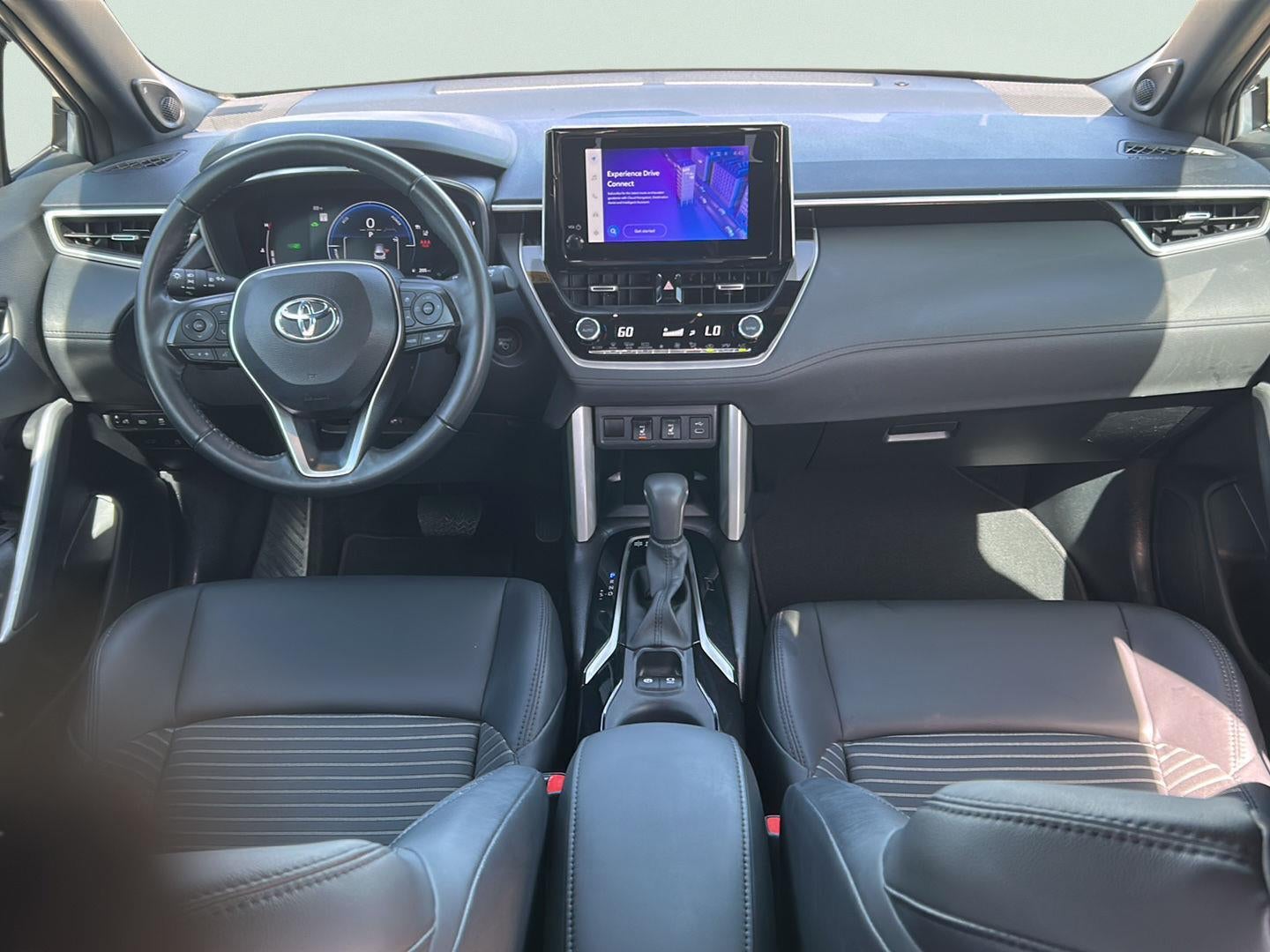 2024 Toyota Corolla Cross Hybrid XSE